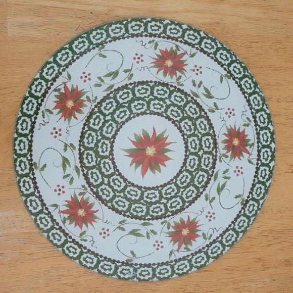 Temptations Kitchen Temptations Tara Holiday Poinsettia Round Large